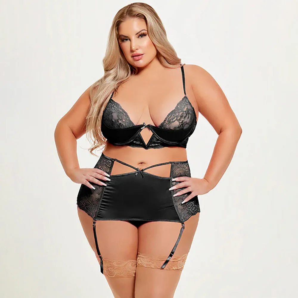 House of Desire Natasha Lace & Satin Bra, Garter Skirt & Thong - Curvy