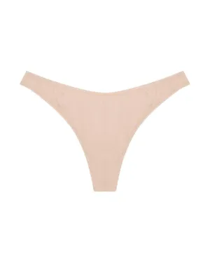 Iris Thong