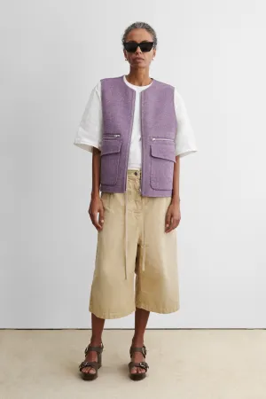 Tam Vest