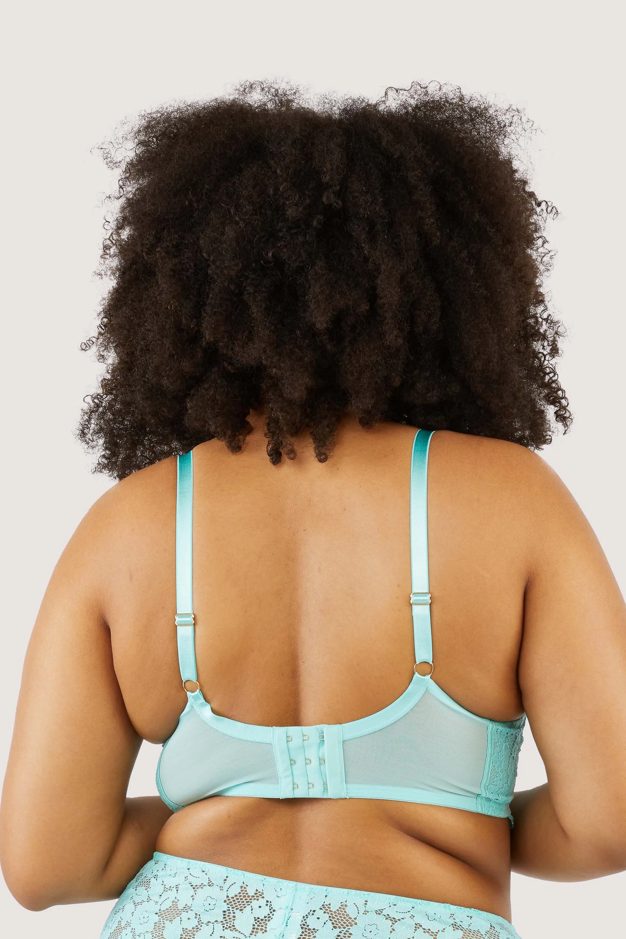 Vega Aqua Lace And Frill Longline Bra